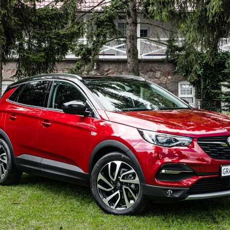 Nowy zawodnik: Opel Grandland X w cenie od 94 900 zł